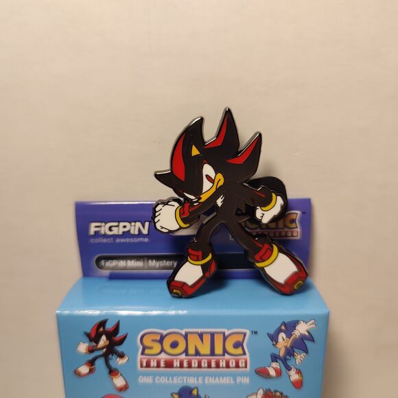 Sonic The Hedgehog Shadow Y441 FigPin Mini Common Enamel Pin Official Ba… - Picture 2 of 3